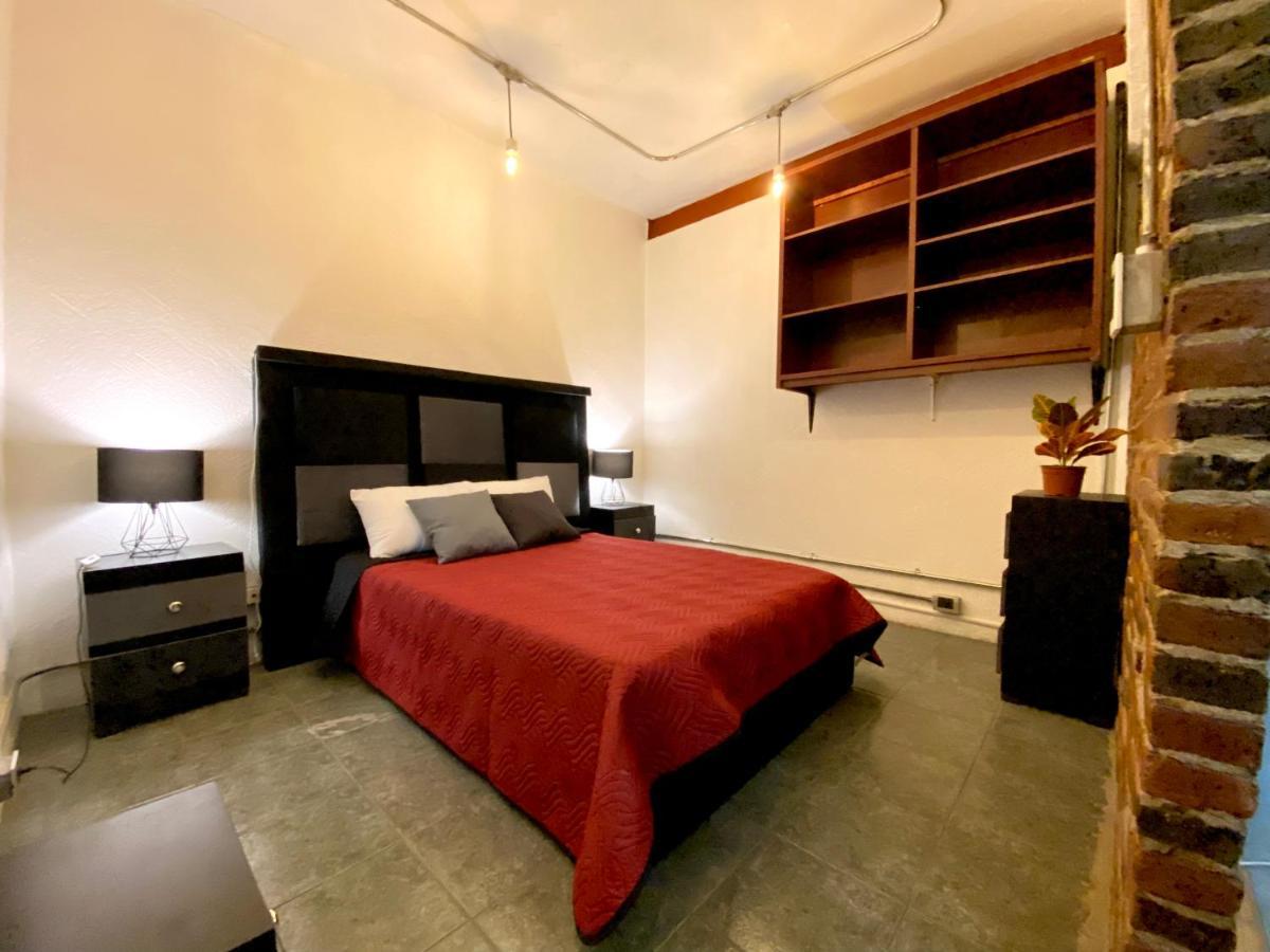 Roomies Hostel Reforma-El Angel Mexico By Eksteriør billede