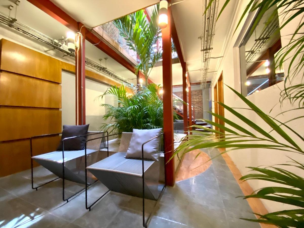 Roomies Hostel Reforma-El Angel Mexico By Eksteriør billede